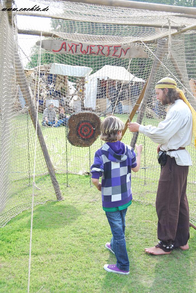 Mittelaltermarkt Dortmund-Hohensyburg vom 29.05.2010-008.jpg